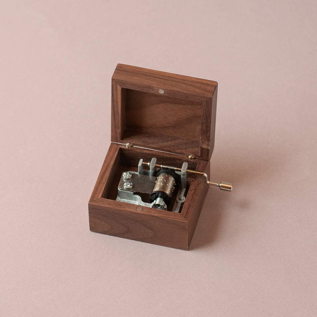 Music box with your initials and a heart